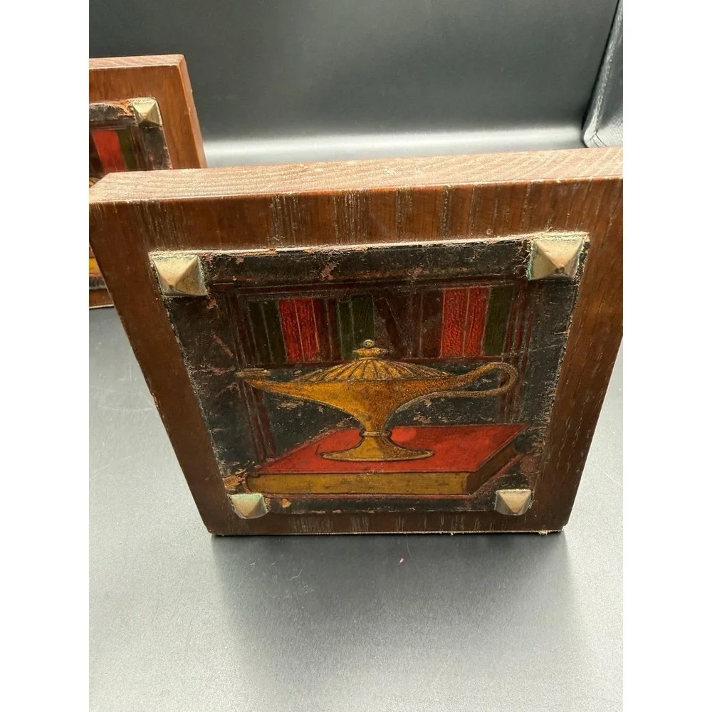 Antique Crafted Oak & Leather Bookends made in East Aurora,N.Y. Around 1910.